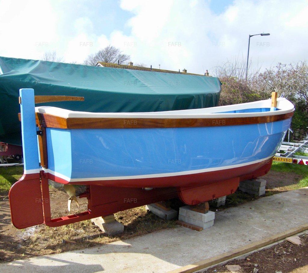 TREEVE DS16 PENBERTH COVE BOAT Mk 5